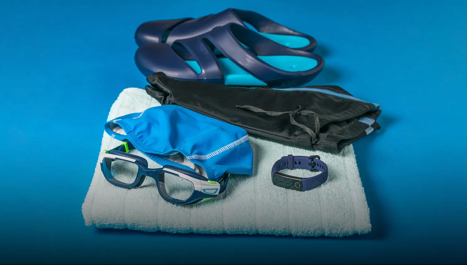 Что нужно взять с собой в бассейн? Что нужно взять с собой в бассейн?